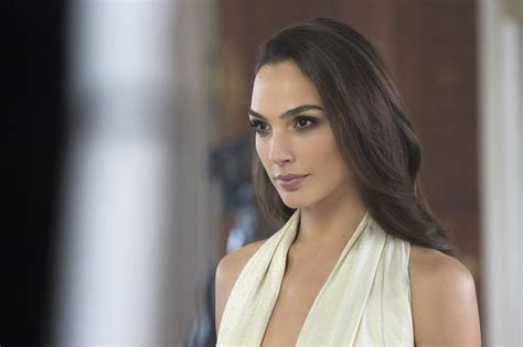 gal gadot hot pics|9,215 Gal Gadot Photos & High Res Pictures